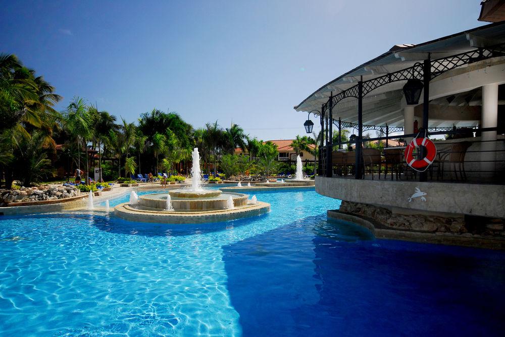 ไอเอฟเอ บียาส บาวาโร รีสอร์ต แอนด์ สปา Hotel ปุนตากานา ภายนอก รูปภาพ